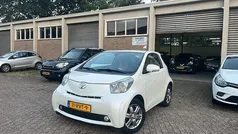 Wit Gebruikt 2011 Toyota iQ Hatchback | € 4.495 (Goede deal)
