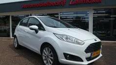 Wit Gebruikt 2016 Ford Fiesta Titanium Hatchback | € 9.945 (Eerlijke prijs)