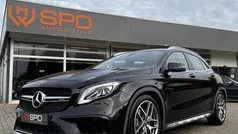 Zwart (metallic) Gebruikt 2017 Mercedes GLA45 AMG AMG SUV | € 28.800 (Goede deal)