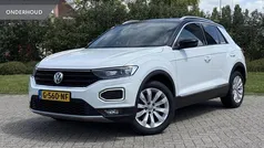 Wit Gebruikt 2019 VW T-Roc Business SUV | € 23.945 (Eerlijke prijs)