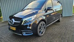 Gebruikt 2020 Mercedes V300 Avantgarde MPV | € 49.950 (Eerlijke prijs)