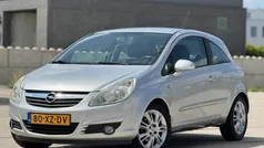 Grijs Gebruikt 2007 Opel Corsa Cosmo Hatchback | € 2.450 (Eerlijke prijs)