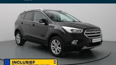 Zwart Gebruikt 2018 Ford Kuga Trend SUV | € 14.990 (Goede deal)