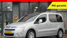 Zilver (metallic) Gebruikt 2010 Citroën Berlingo XTR MPV | € 5.750 (Eerlijke prijs)