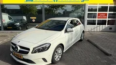 Wit Gebruikt 2016 Mercedes A180 Ambition Hatchback | € 17.950 (Eerlijke prijs)