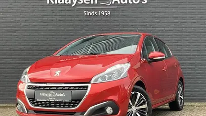 Gebruikt 2019 Peugeot 208 Allure Hatchback | € 12.950 (Super prijs)