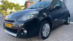 Gebruikt 2011 Renault Clio II Collection Hatchback | € 4.450 (Eerlijke prijs)