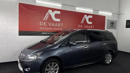 Grijs Gebruikt 2007 Mitsubishi Grandis MPV | € 2.750 (Eerlijke prijs)