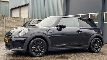 Occasion Mini Cooper Essential 136 PK (100 kW) 2024 Hatchback