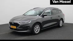 Grijs Gebruikt 2022 Ford Focus Stationwagen | € 18.900 (Eerlijke prijs)