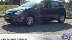 Grijs Gebruikt 2013 Opel Corsa Design Edition Hatchback | € 2.950 (Eerlijke prijs)