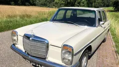 Grijs Gebruikt 1972 Mercedes 230 Sedan | € 9.250