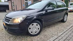 Gebruikt 2005 Opel Astra Enjoy Hatchback | € 999 (Goede deal)