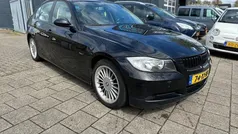 Zwart Gebruikt 2006 BMW 318 Sedan | € 2.999 (Eerlijke prijs)