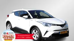Wit Gebruikt 2016 Toyota C-HR SUV | € 18.999 (Eerlijke prijs)