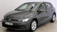 Gebruikt 2022 VW Golf VIII Life Sedan | € 26.287 (Eerlijke prijs)