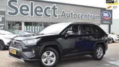Zwart Gebruikt 2020 Toyota RAV4 Style SUV | € 30.750 (Goede deal)