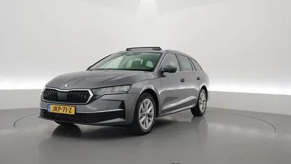 Occasion 2025 Skoda Octavia Business Line Stationwagen | € 36.800 (Eerlijke prijs)