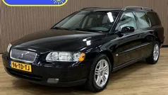 Zwart, metallic lak Gebruikt 2006 Volvo V70 Stationwagen | € 3.945 (Eerlijke prijs)