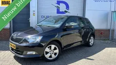 Zwart Gebruikt 2016 Skoda Fabia Style Hatchback | € 8.490 (Eerlijke prijs)
