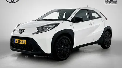 Gebruikt 2022 Toyota Aygo X Play SUV | € 16.950 (Goede deal)