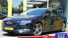 Blauw Gebruikt 2020 Opel Insignia Business Hatchback | € 24.800 (Eerlijke prijs)