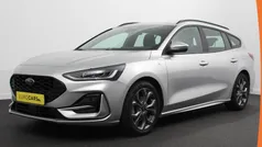 Grijs Gebruikt 2023 Ford Focus ST Stationwagen | € 24.890 (Goede deal)