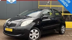 Zwart Gebruikt 2008 Toyota Yaris Terra Hatchback | € 2.850 (Eerlijke prijs)