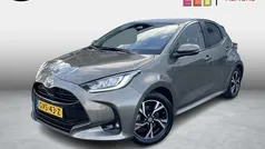 Groen Gebruikt 2024 Toyota Yaris Hybrid Edition Hatchback | € 24.499 (Eerlijke prijs)
