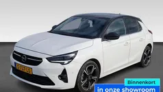 Wit Gebruikt 2023 Opel Corsa Hatchback | € 17.485 (Eerlijke prijs)