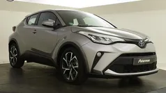 Gebruikt 2021 Toyota C-HR SUV | € 21.899 (Eerlijke prijs)