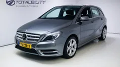 Gebruikt 2013 Mercedes B180 Ambition MPV | € 11.450 (Goede deal)