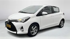 Gebruikt 2016 Toyota Yaris Hybrid Limited Hatchback | € 13.250 (Eerlijke prijs)