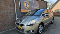 Gebruikt 2010 Peugeot 5008 MPV | € 1.545 (Eerlijke prijs)