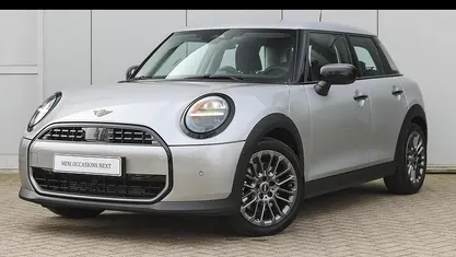 Occasion Mini Cooper Essential 156 PK (114 kW) 2024 Hatchback
