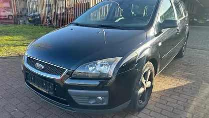 Occasion 2007 Ford Focus Futura Stationwagen | € 1.950 (Eerlijke prijs)
