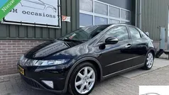 Zwart Gebruikt 2008 Honda Civic Comfort Hatchback | € 5.495 (Eerlijke prijs)