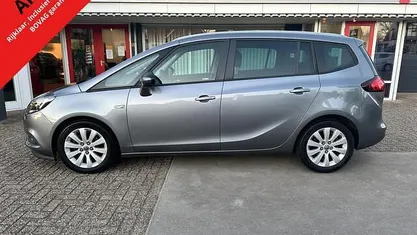 Gebruikt 2018 Opel Zafira Edition MPV | € 15.450 (Eerlijke prijs)