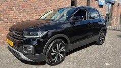 Zwart Gebruikt 2021 VW T-Cross Style SUV | € 22.755 (Eerlijke prijs)