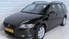 Zwart Gebruikt 2005 Volvo V50 Summum Stationwagen | € 1.999 (Eerlijke prijs)