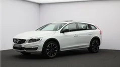 Wit Gebruikt 2018 Volvo V60 CC Stationwagen | € 26.950 (Goede deal)