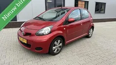 Gebruikt 2010 Toyota Aygo Hatchback | € 2.450 (Goede deal)