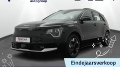 Zwart Gebruikt 2024 Kia e-Niro SUV | € 32.950 (Eerlijke prijs)