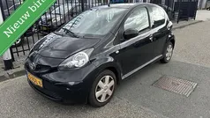 Gebruikt 2010 Toyota Aygo Hatchback | € 1.950 (Eerlijke prijs)