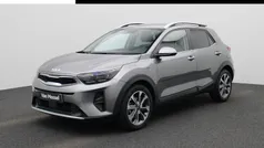 Grijs Gebruikt 2024 Kia Stonic SUV | € 26.400 (Eerlijke prijs)