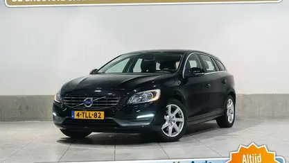 Gebruikt 2014 Volvo V60 Stationwagen | € 12.650 (Eerlijke prijs)