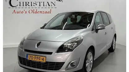 Grijs Occasion 2011 Renault Grand Scénic III MPV | € 4.499 (Eerlijke prijs)