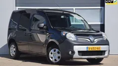 Zwart Gebruikt 2018 Renault Kangoo Luxe MPV | € 6.945 (Eerlijke prijs)