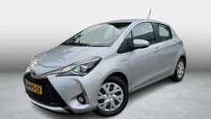 Gebruikt 2020 Toyota Yaris Hybrid Hatchback | € 17.999 (Goede deal)