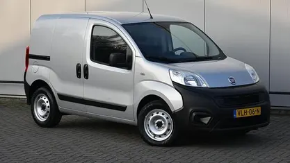 Occasion Fiat Fiorino 80 PK (58 kW) 2021 Grijs (metallic) MPV